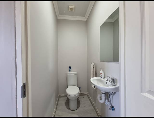4 BEDROOM HOUSE FOR SALE IN DANA BAY